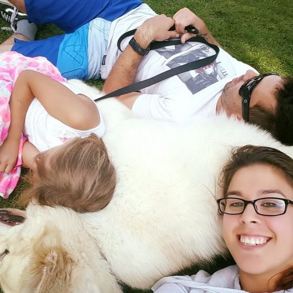 Meet your Posher, Courtney - Picture 1 of 1